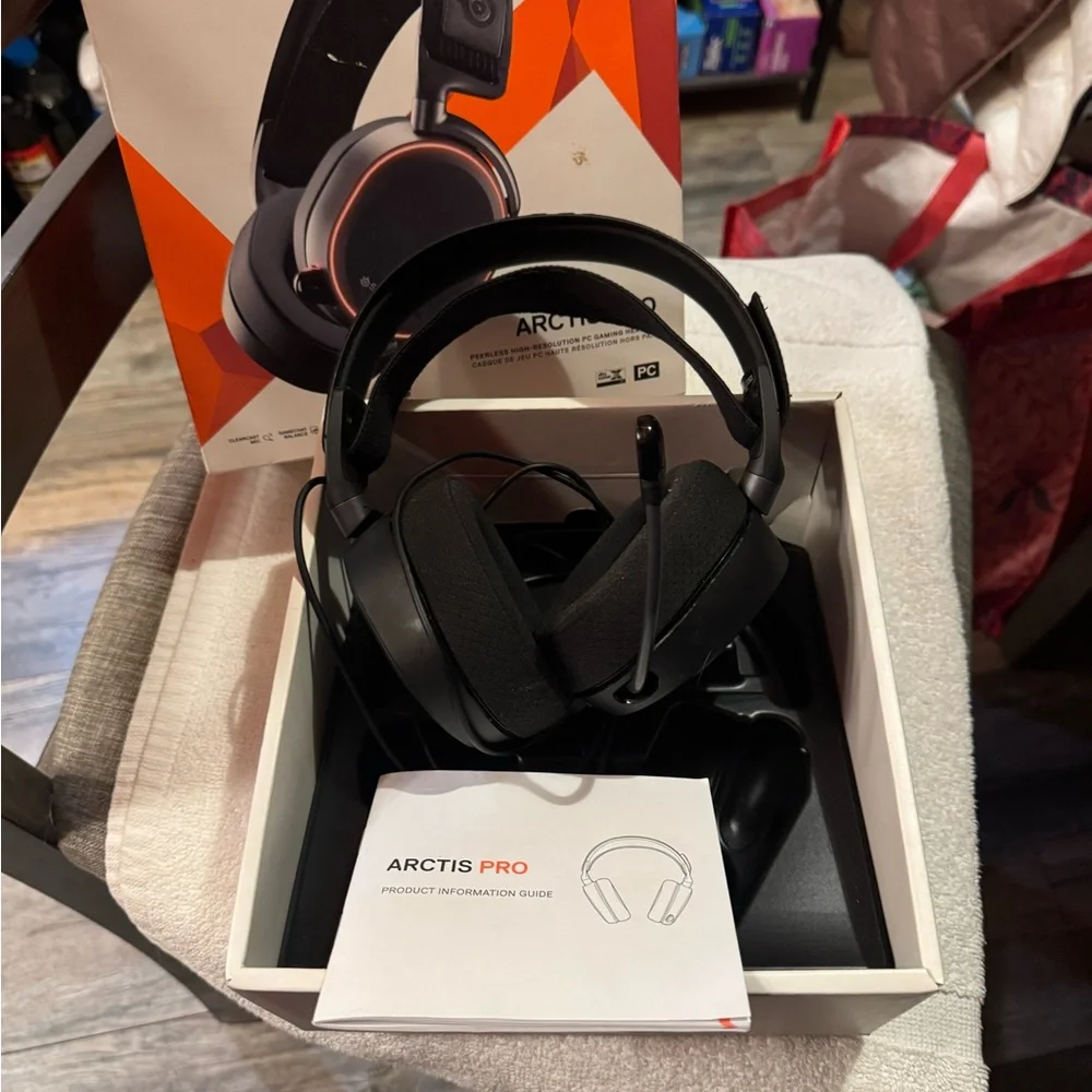 Arctis Pro Black Gaming Headset
